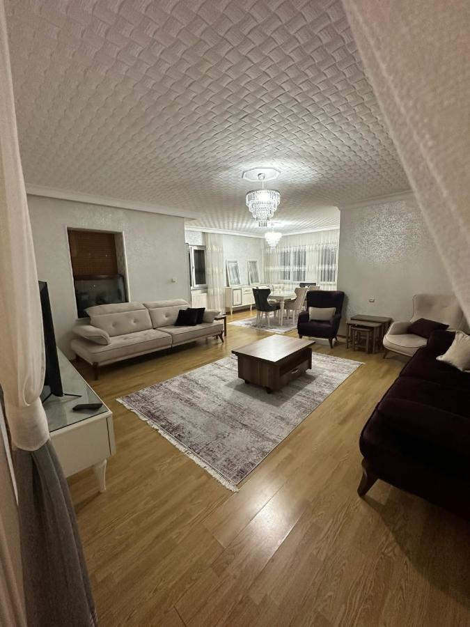 Lovely 2 Bedrooms Apartment With Full Furniture Istanbul Exteriör bild